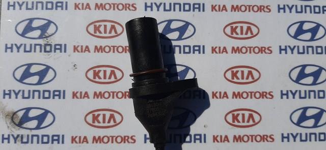 Датчик положения коленчатого вала 3918027800 HYUNDAI
