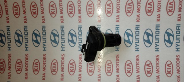 3935023910 HYUNDAI Датчик положения распредвала купить в Днепр