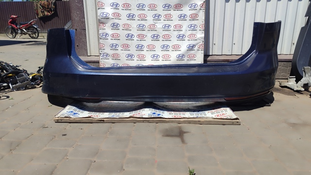Бампер задний 3G9807421 VAG