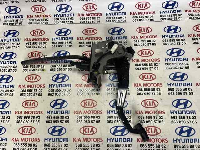 Цилиндр сцепления, главный 416053X100 HYUNDAI