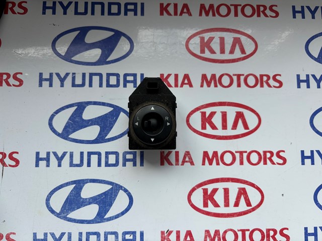 Блок управления зеркалами заднего вида, на двери 457480 HYUNDAI