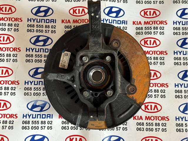 Цапфа (поворотный кулак) передний левый 51715C5300 HYUNDAI