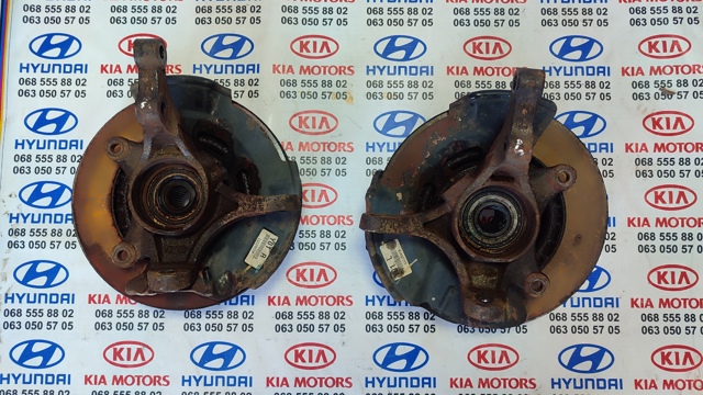 Кулак поворотный передний правый 51716A7000 HYUNDAI