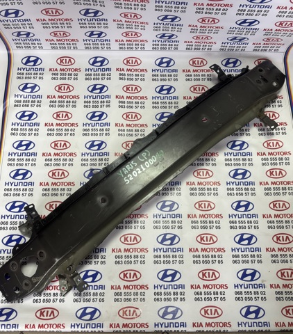 TOYOTA 520210D070 Усилитель переднего бампера в наличии Николаев