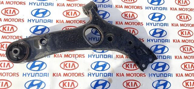 Левый рычаг передней нижней подвески 545003S200 HYUNDAI