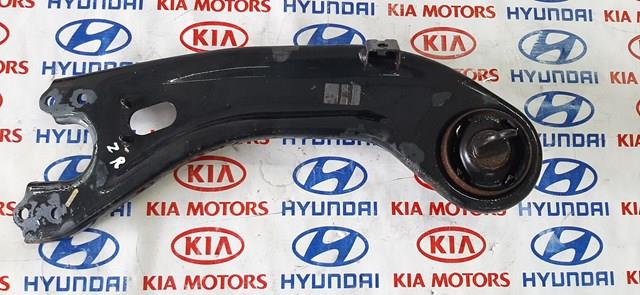 Рычаг/тяга задней подвески продольный нижний, правый 552803S000 HYUNDAI