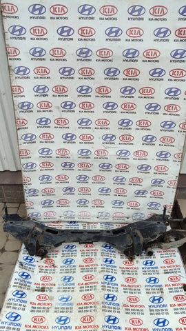 Балка задней подвески, подрамник 554103Q000 HYUNDAI