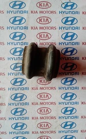 Втулка переднего стабилизатора 555130Z000 HYUNDAI