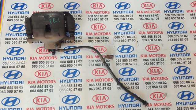 Передний правый тормозной шланг 58732A6000 HYUNDAI