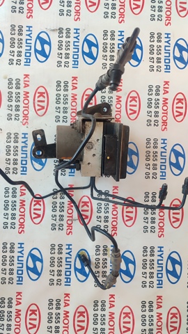Блок ABS гидравлический 589203S400 HYUNDAI
