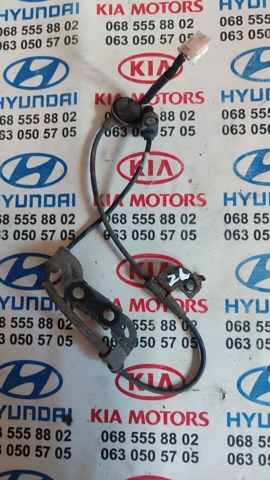 Датчик ABS задний левый 599102T000 HYUNDAI