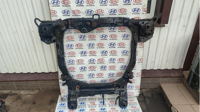 624002P000 HYUNDAI Балка передней подвески (подрамник) купить в Львов
