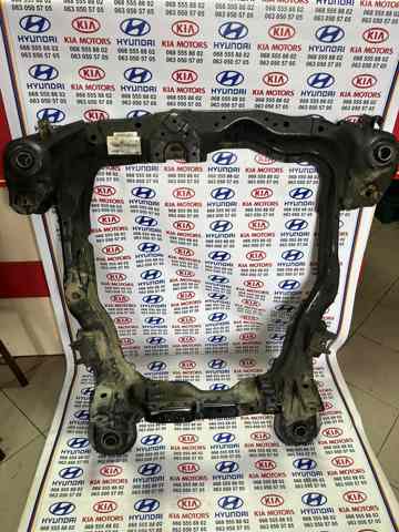 Подрамник передней подвески 624051F000 HYUNDAI