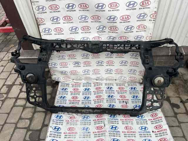 Панель передняя 641012B000 HYUNDAI