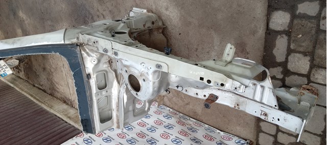 646012F010 HYUNDAI Лонжерон левый купить в Ужгород