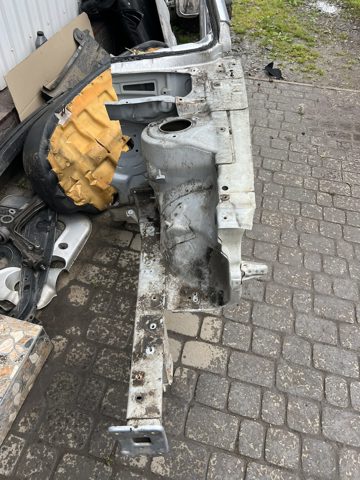 Четверть передняя левая 646012G100 HYUNDAI