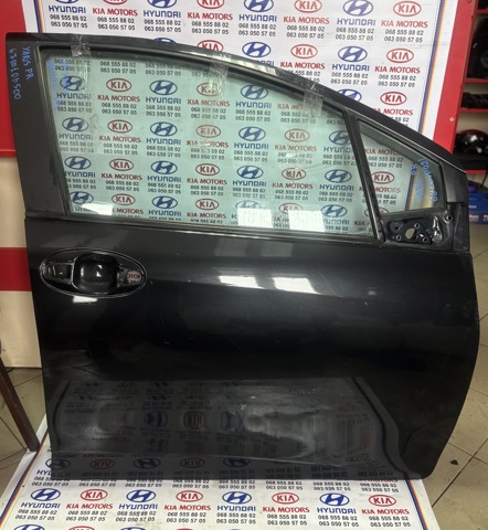 Стекло передней двери, правой 681100D191 TOYOTA