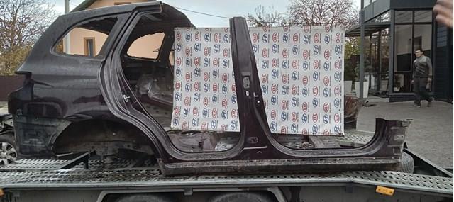 HYUNDAI 714022BB10 Стойка кузова центральная правая в наличии Чернигов