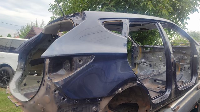 Боковая часть задняя правая 715042WC01 HYUNDAI