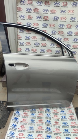 Пассажирская передняя дверь 76004C6000 HYUNDAI