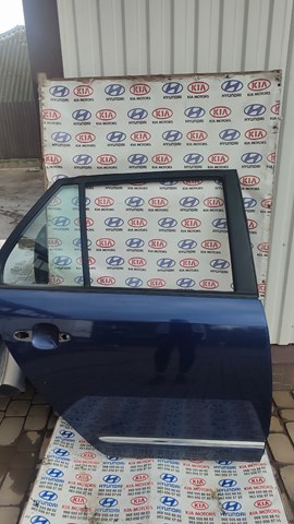 Двери KIA Carens