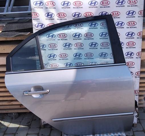770043K010 HYUNDAI Дверь задняя правая купить в Черновцы