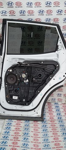 770044Z000 HYUNDAI Дверь задняя правая купить в Кривой Рог