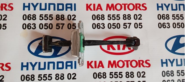 Ограничитель открывания двери, передний правый 793901H502 HYUNDAI