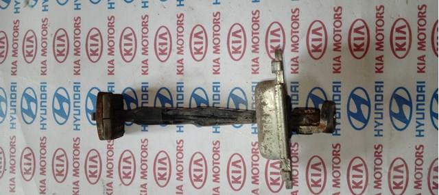 Ограничитель открывания задней двери 794902G000 HYUNDAI