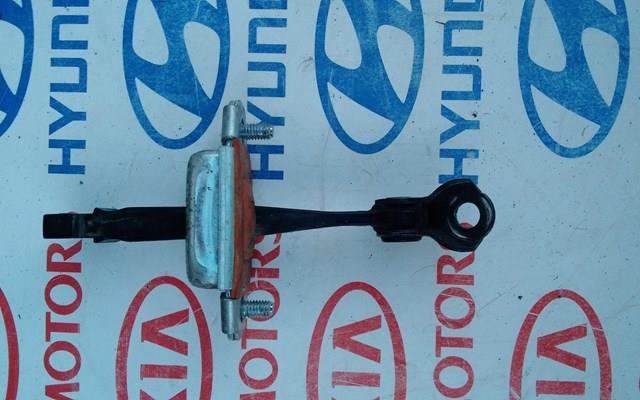 794903U000 Ограничитель открывания двери задний правый купить Харьков