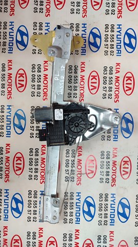 Стеклоподъемник передней двери 807217664R RENAULT