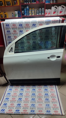 Молдинг передней левой двери 80871JD01D NISSAN