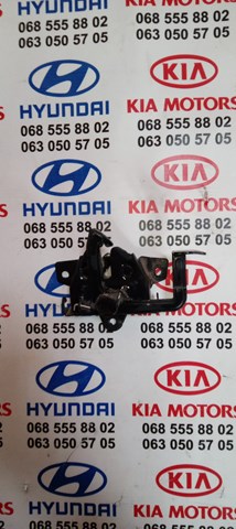 Запор капота (замок и привод замка капота) 811301F000 HYUNDAI
