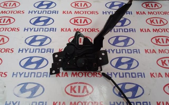 Запор капота (замок и привод замка капота) 81130C5000 HYUNDAI