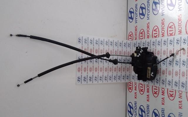 Замок передней левой двери 813102B020 HYUNDAI