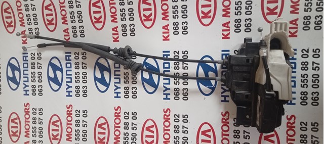 Запор кабины 813102L020 HYUNDAI