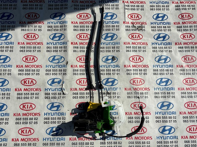 Замок передней левой двери 81310C5010 HYUNDAI
