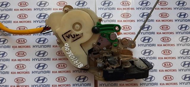 Замок задней двери, левой 814103E010 HYUNDAI