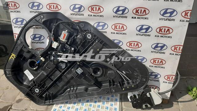 Замок задней двери, правой 814202W000 HYUNDAI