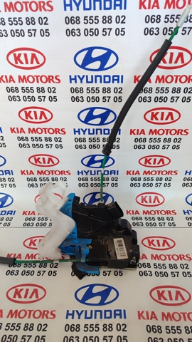 Замок двери задней правой 81420A6000 HYUNDAI
