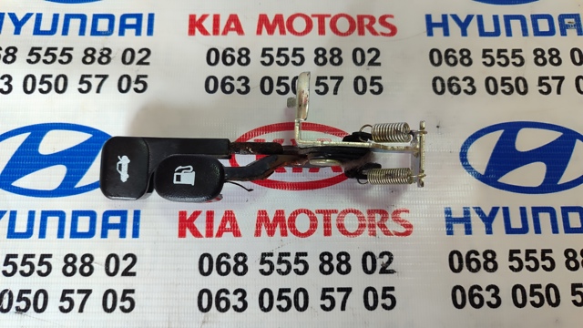 Ручка открывания замка/лючка бензобака 8157022012 HYUNDAI
