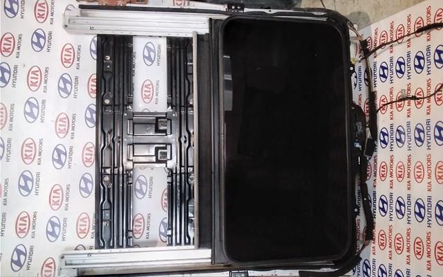 HYUNDAI 816102E000 Крышка люка крыши в наличии Каменское
