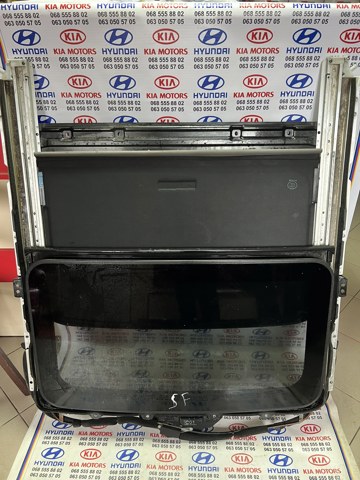 Мотор привода люка 816312B000 HYUNDAI