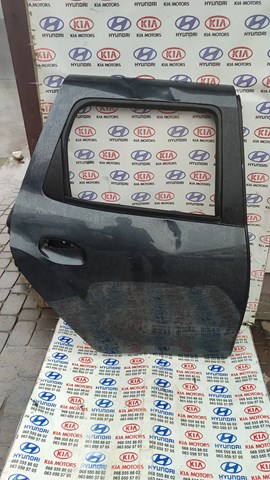 Дверь пассажирская задняя правая 821009199R RENAULT