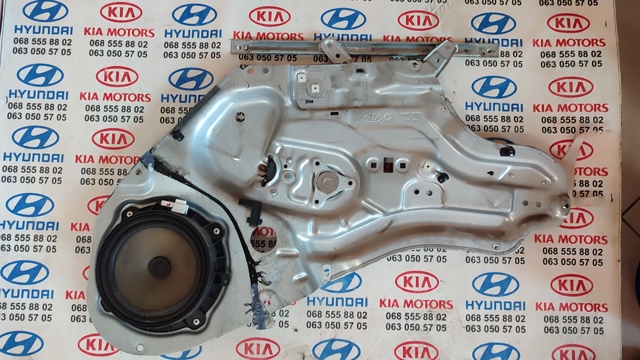 Механизм стеклоподъемника двери передней, правой 824022K001 HYUNDAI