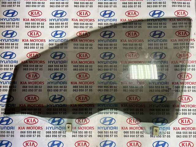 Окно (передней двери) двери 824111J000 HYUNDAI