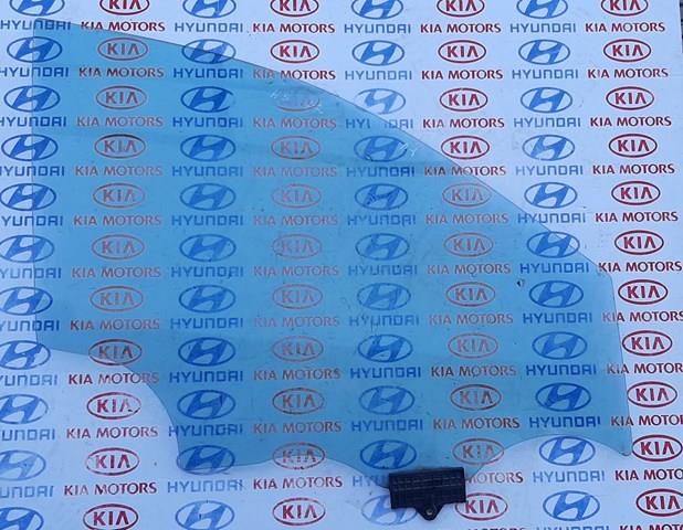 Стекло пассажирской двери 824202W060 HYUNDAI