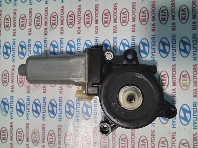 Мотор стеклоподъемника двери передней, правой 824603S001 HYUNDAI
