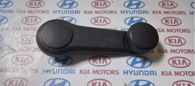 HYUNDAI 8263022001 Ручка подъема стекла двери задней в наличии Полтава