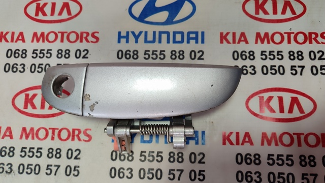 Ручка передней двери наружная, левая 826500X050 HYUNDAI